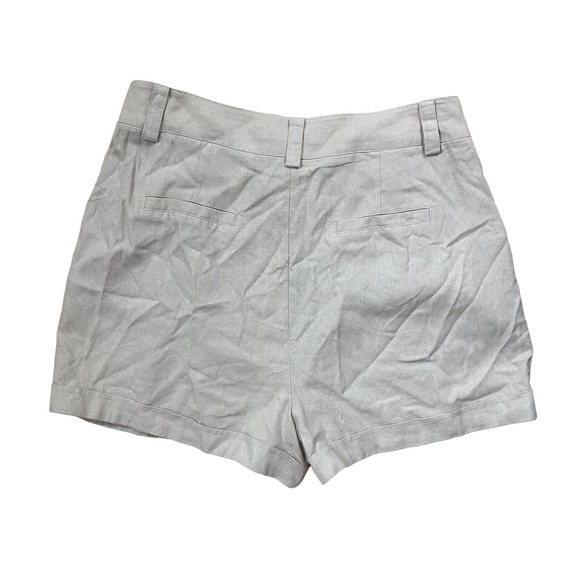 BCBG Women’s Relaxed Buttom Shorts Tan Lightweight Size Small - Picture 3 of 5